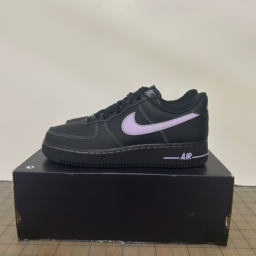Nike Air Force 1 ‘07 LV8 ‘Black Hydrangeas’